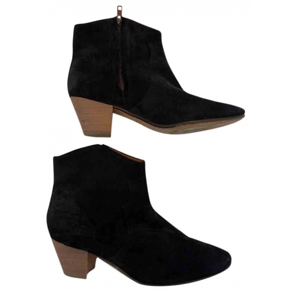 Ankle booties